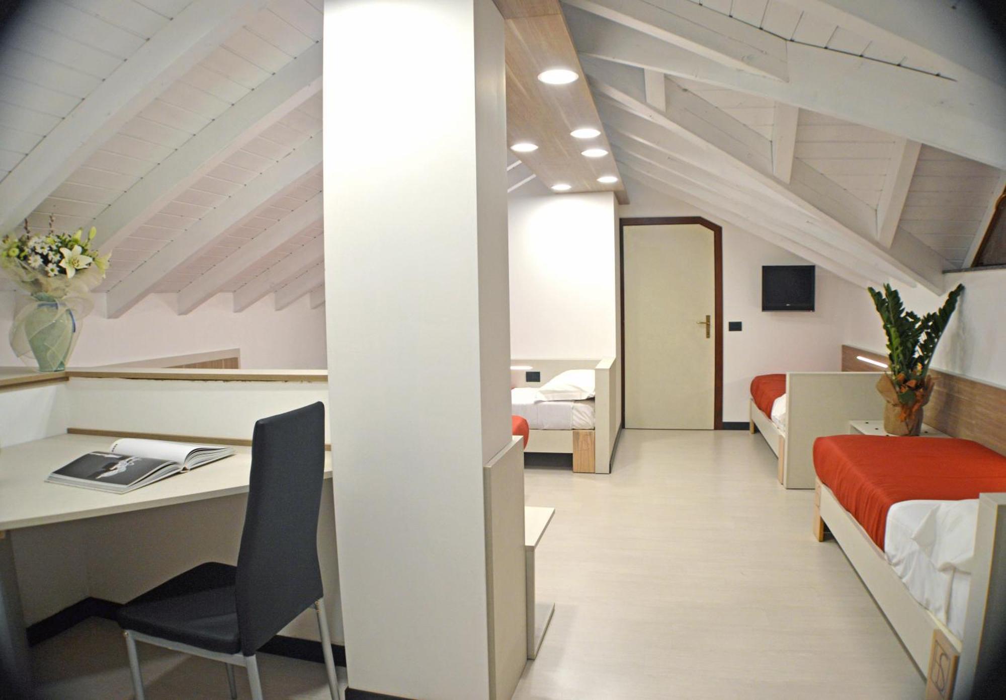 Sempione Hotel Malpensa Casorate Sempione Room photo