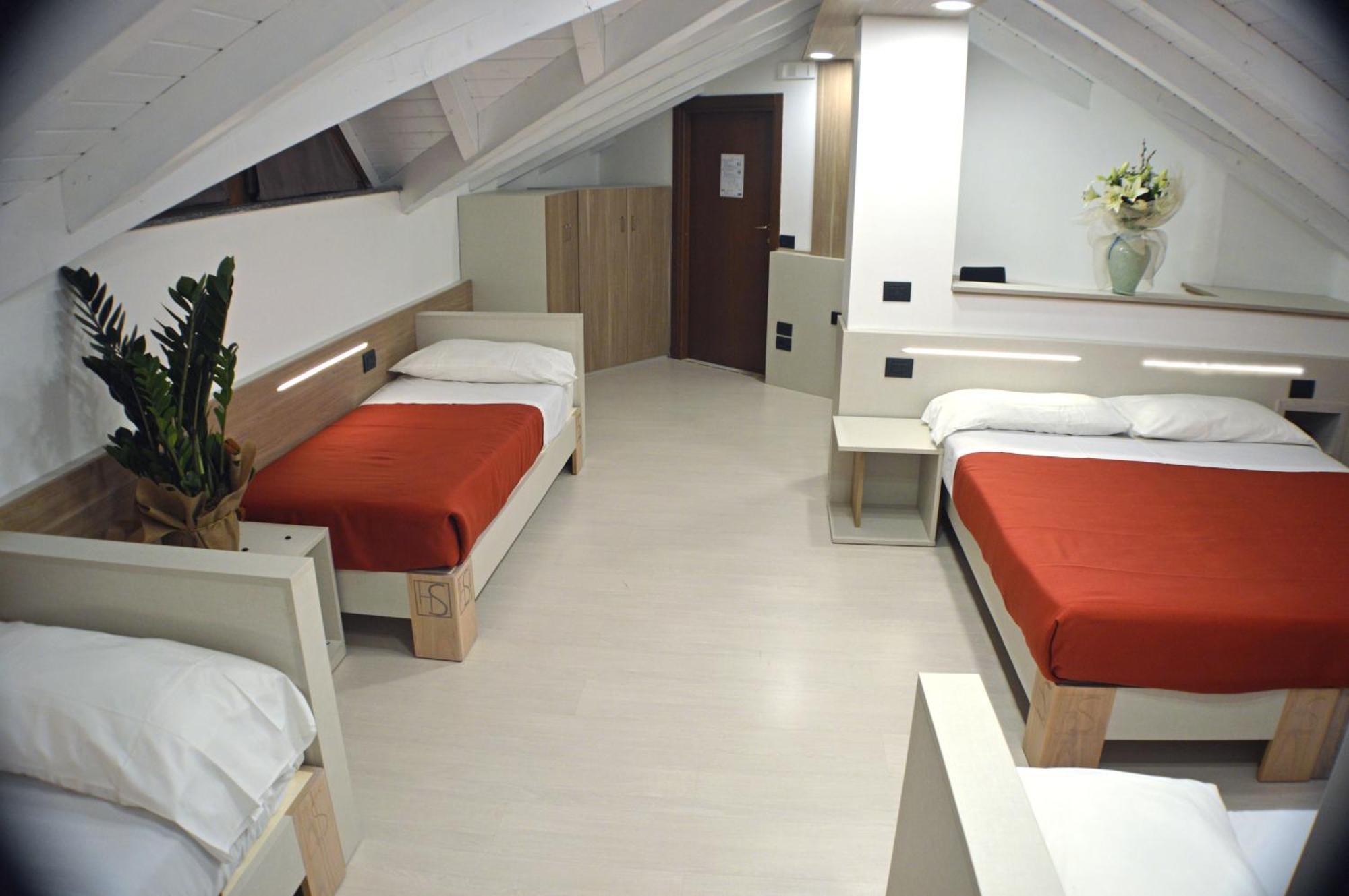 Sempione Hotel Malpensa Casorate Sempione Room photo